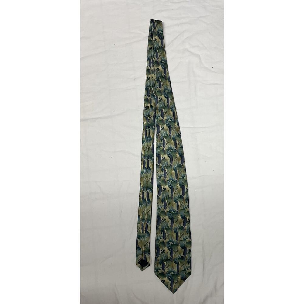 j garcia silk tie Mens Limited Edition Oak Tree 2005 Collection Forty